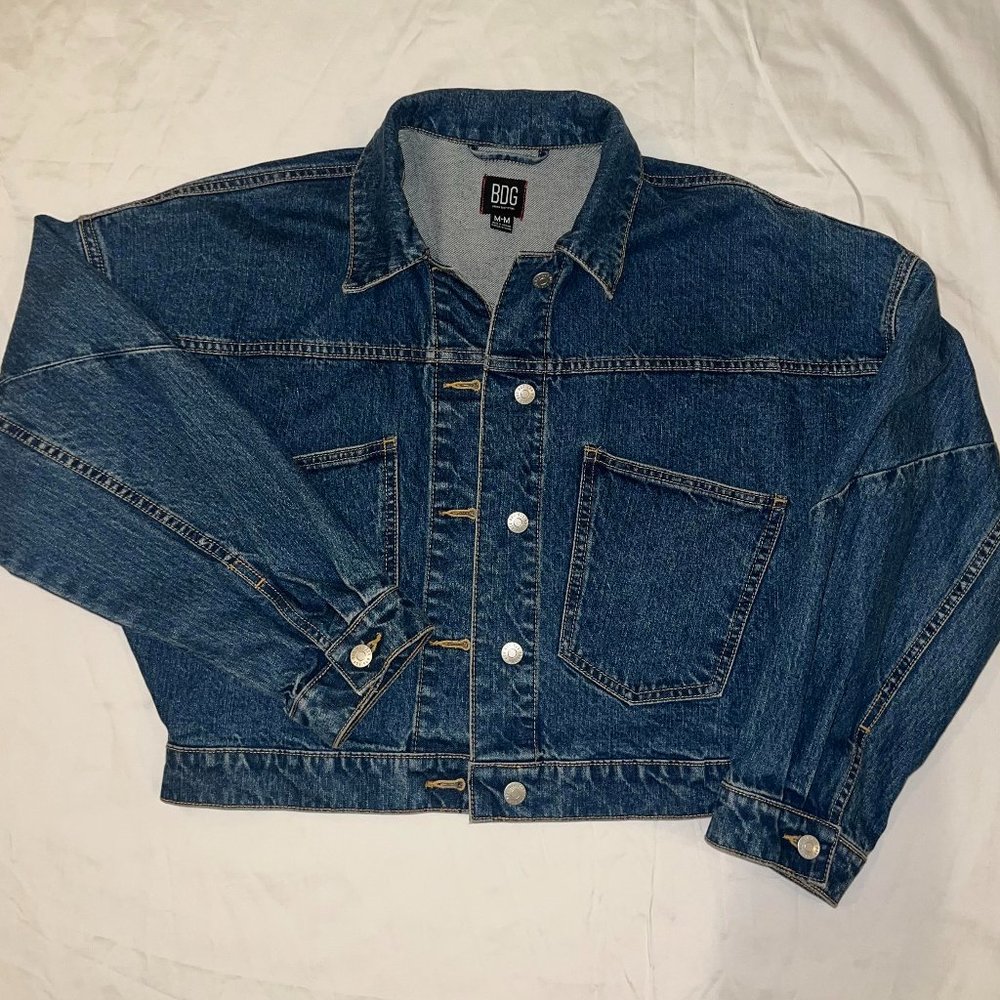 BDG Cropped Denim Jacket